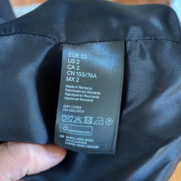 HM studio collection double breasted blazer. - Picture 3 of 3